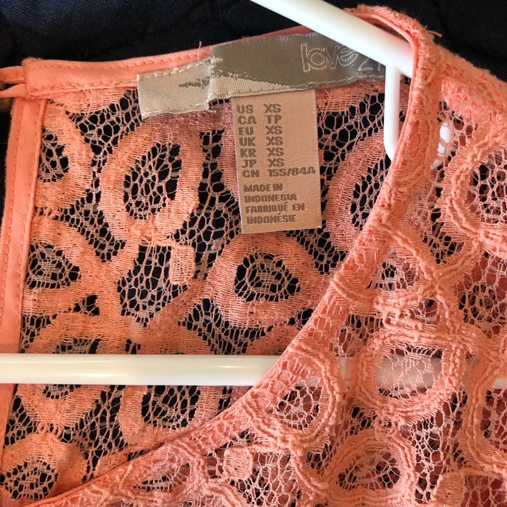 Forever 21 (Love21) peach lace dress - XS - Picture 5 of 5